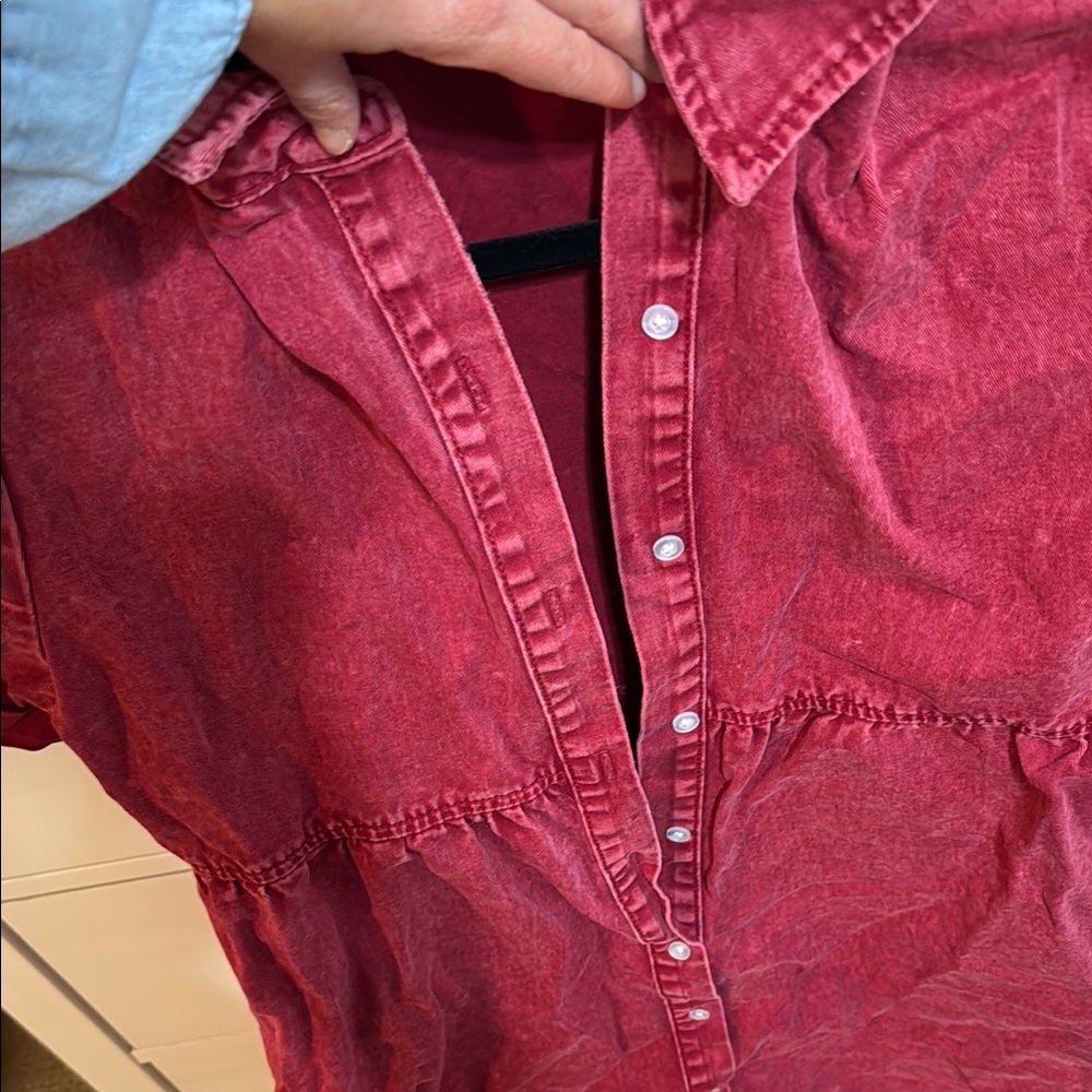 Women's Red Button-Up Top - Picture 2 of 4